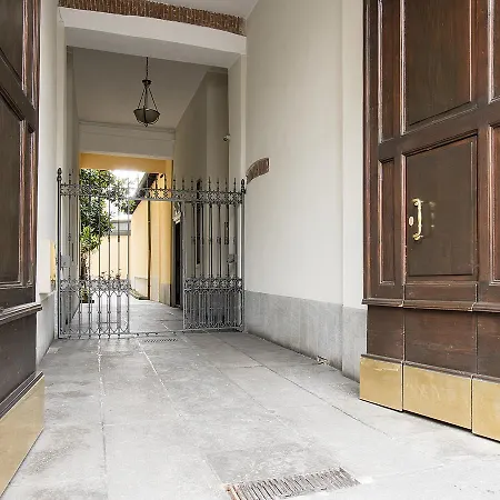 Easyhomes - Porta Venezia Oberdan شقة ميلان