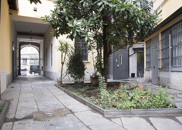 Apartament Easyhomes - Porta Venezia Oberdan Mediolan