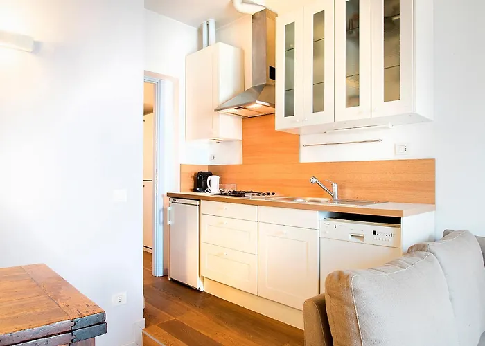Easyhomes - Porta Venezia Oberdan Apartament *