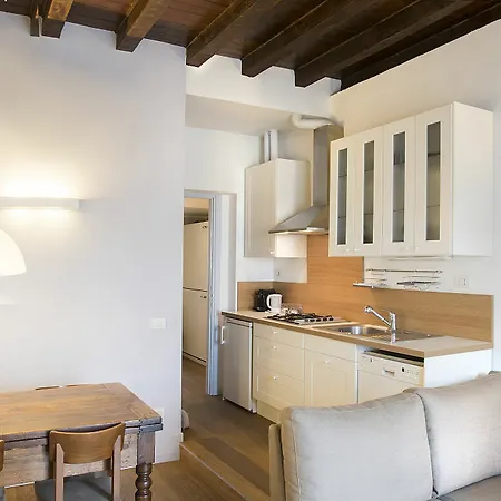 Easyhomes - Porta Venezia Oberdan Apartamento Milán
